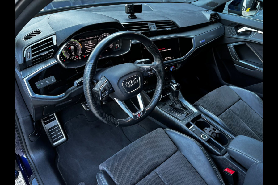 Audi Q3 Sportback 45 TFSI e S Edition PANO | KEYLESS | NAVI | CAMERA | TREKHAAK | LEDER