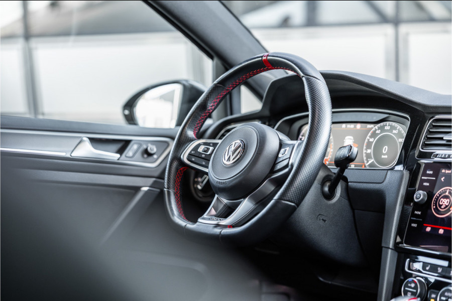 Volkswagen Golf 2.0 TSI 290 PK GTI TCR | Panorama | ACC | Camera | CarPlay | Navigatie | Stoelverwarming | Virtual Cockpit | Keyless Go | Nieuwe APK