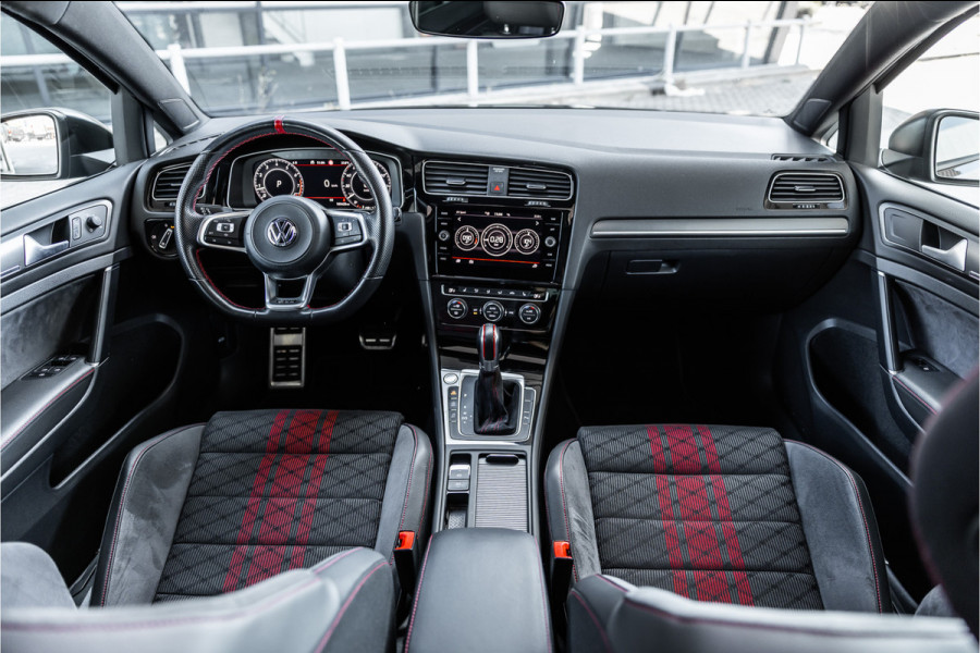 Volkswagen Golf 2.0 TSI 290 PK GTI TCR | Panorama | ACC | Camera | CarPlay | Navigatie | Stoelverwarming | Virtual Cockpit | Keyless Go | Nieuwe APK
