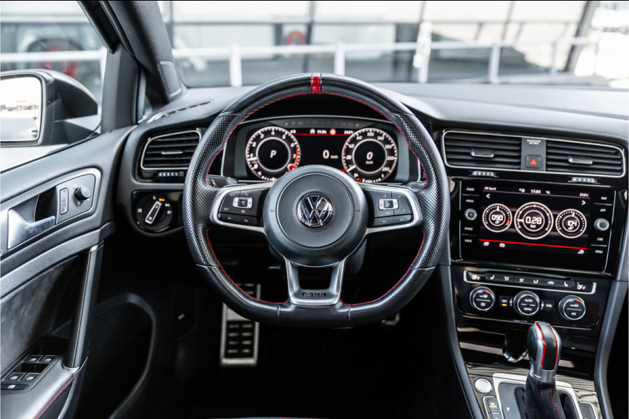 Volkswagen Golf 2.0 TSI 290 PK GTI TCR | Panorama | ACC | Camera | CarPlay | Navigatie | Stoelverwarming | Virtual Cockpit | Keyless Go | Nieuwe APK