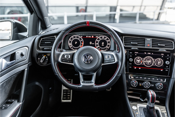 Volkswagen Golf 2.0 TSI 290 PK GTI TCR | Panorama | ACC | Camera | CarPlay | Navigatie | Stoelverwarming | Virtual Cockpit | Keyless Go | Nieuwe APK