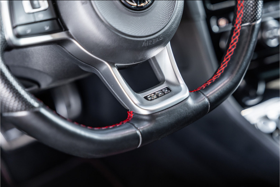 Volkswagen Golf 2.0 TSI 290 PK GTI TCR | Panorama | ACC | Camera | CarPlay | Navigatie | Stoelverwarming | Virtual Cockpit | Keyless Go | Nieuwe APK