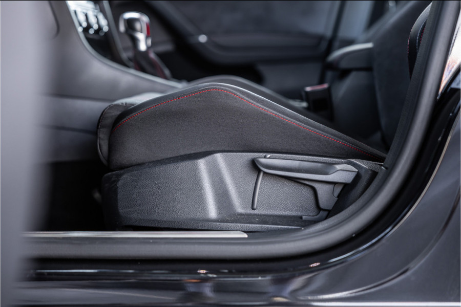 Volkswagen Golf 2.0 TSI 290 PK GTI TCR | Panorama | ACC | Camera | CarPlay | Navigatie | Stoelverwarming | Virtual Cockpit | Keyless Go | Nieuwe APK