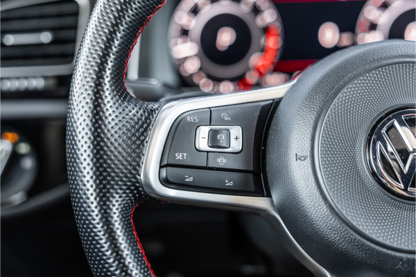 Volkswagen Golf 2.0 TSI 290 PK GTI TCR | Panorama | ACC | Camera | CarPlay | Navigatie | Stoelverwarming | Virtual Cockpit | Keyless Go | Nieuwe APK