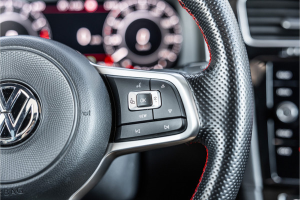 Volkswagen Golf 2.0 TSI 290 PK GTI TCR | Panorama | ACC | Camera | CarPlay | Navigatie | Stoelverwarming | Virtual Cockpit | Keyless Go | Nieuwe APK