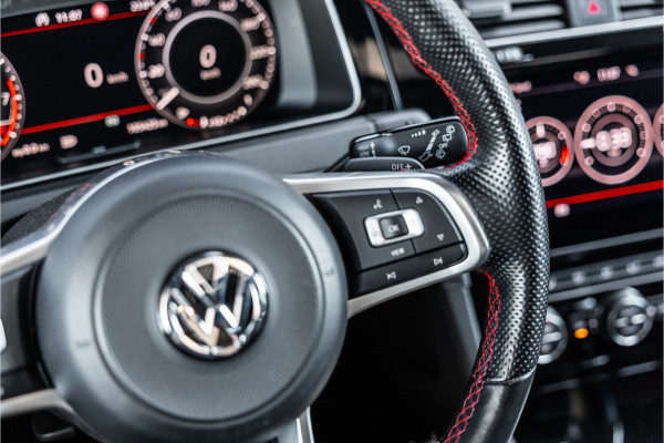 Volkswagen Golf 2.0 TSI 290 PK GTI TCR | Panorama | ACC | Camera | CarPlay | Navigatie | Stoelverwarming | Virtual Cockpit | Keyless Go | Nieuwe APK