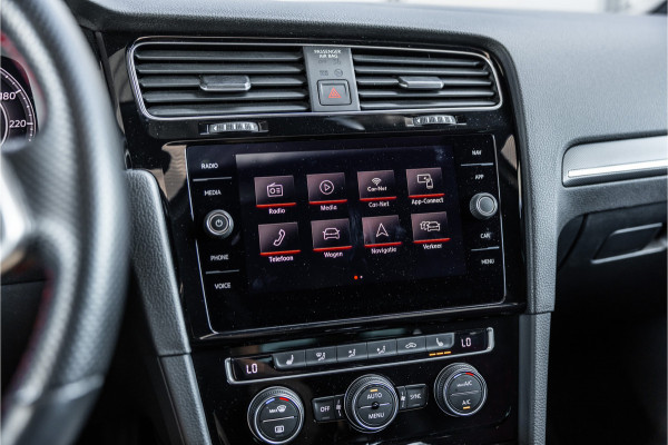 Volkswagen Golf 2.0 TSI 290 PK GTI TCR | Panorama | ACC | Camera | CarPlay | Navigatie | Stoelverwarming | Virtual Cockpit | Keyless Go | Nieuwe APK