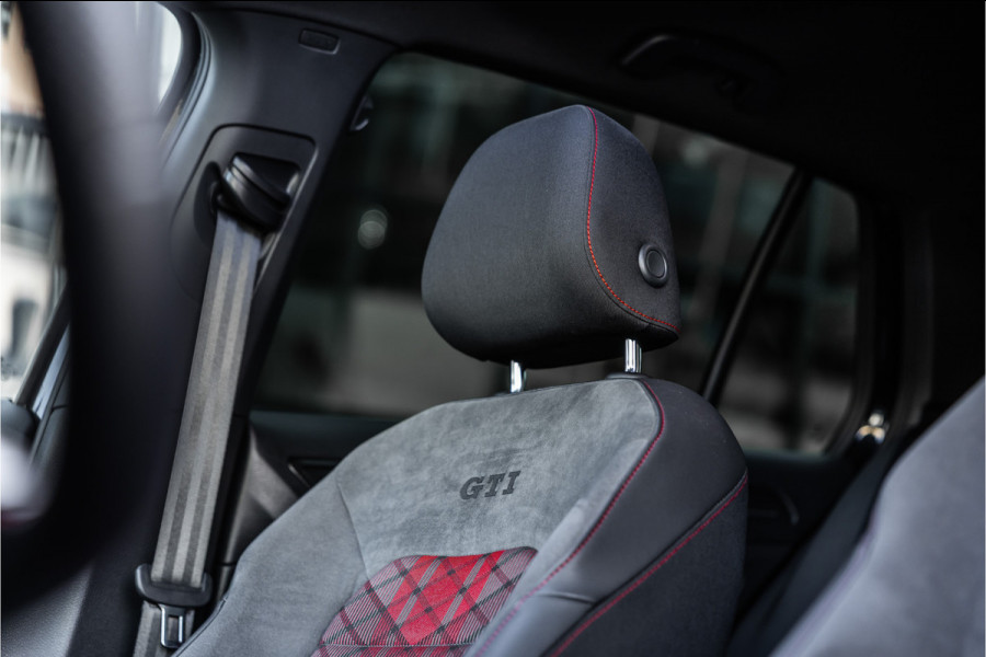 Volkswagen Golf 2.0 TSI 290 PK GTI TCR | Panorama | ACC | Camera | CarPlay | Navigatie | Stoelverwarming | Virtual Cockpit | Keyless Go | Nieuwe APK