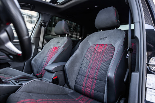 Volkswagen Golf 2.0 TSI 290 PK GTI TCR | Panorama | ACC | Camera | CarPlay | Navigatie | Stoelverwarming | Virtual Cockpit | Keyless Go | Nieuwe APK