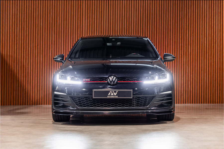 Volkswagen Golf 2.0 TSI 290 PK GTI TCR | Panorama | ACC | Camera | CarPlay | Navigatie | Stoelverwarming | Virtual Cockpit | Keyless Go | Nieuwe APK
