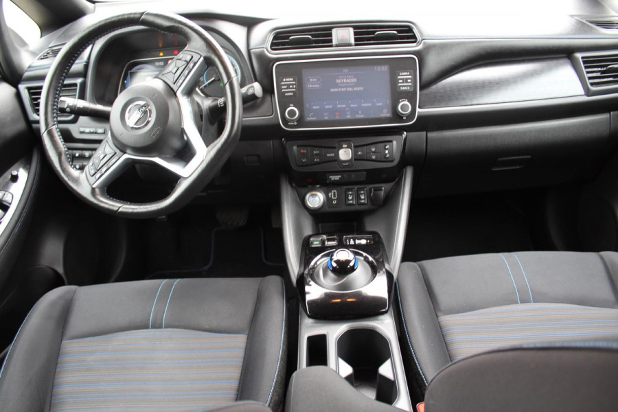 Nissan Leaf Acenta 40 kWh LED MULTI MEDIA KEYLESS CAMERA NAVI SOH 90,83%