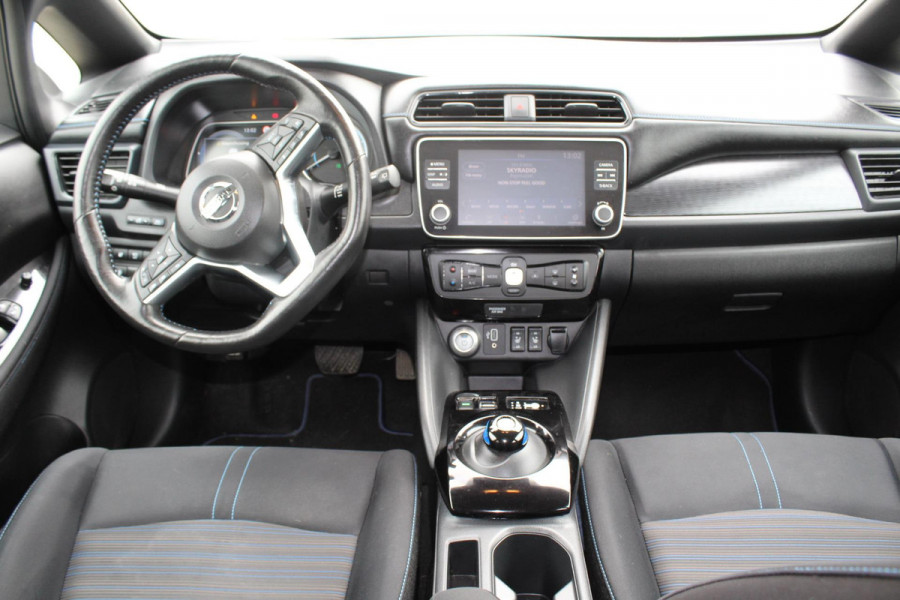 Nissan Leaf Acenta 40 kWh LED MULTI MEDIA KEYLESS CAMERA NAVI SOH 90,83%