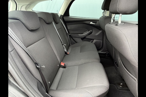 Ford FOCUS Wagon BWJ 2018 | 1.0T 101 PK Lease Edition | STOEL&STUUR VERW | NAVI | PARK PILOT | PDC 2X | CARPLAY | CRUISE | AIRCO |
