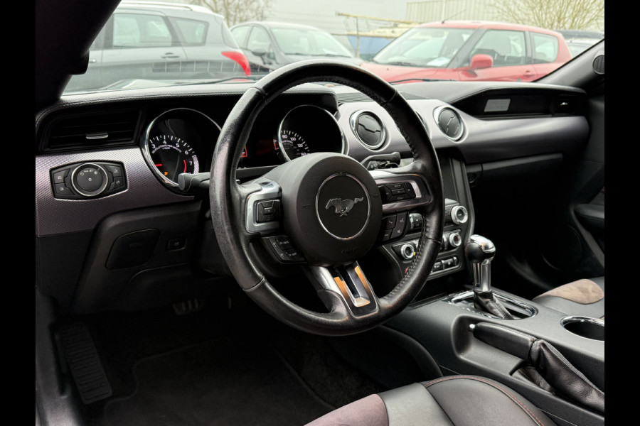 Ford Mustang Fastback BWJ 10-2018 | 310 PK AUTOMAAT RTR RECARO INT. | CARPLAY | CAMERA | NAVI | CLIMA | CRUISE