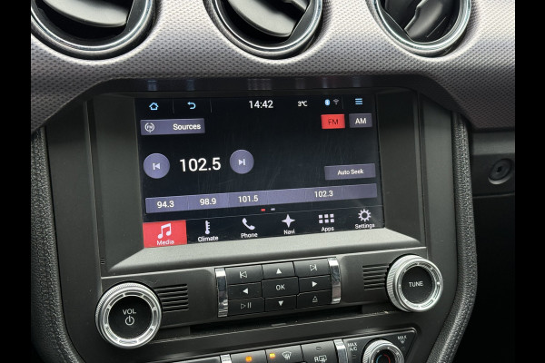 Ford Mustang Fastback BWJ 10-2018 | 310 PK AUTOMAAT RTR RECARO INT. | CARPLAY | CAMERA | NAVI | CLIMA | CRUISE