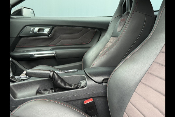 Ford Mustang Fastback BWJ 10-2018 | 310 PK AUTOMAAT RTR RECARO INT. | CARPLAY | CAMERA | NAVI | CLIMA | CRUISE