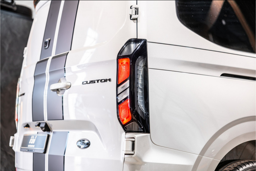 Ford Transit Custom 300 2.0 TDCI L2H1 Limited DC | BPM VRIJ | Dubbel Cabine | Elec schuifdeuren | ACC | Blind Spot | 360 Camera | CarPlay | Navigatie | Stoelverwarming | 5-Zitter | BPM Vrij