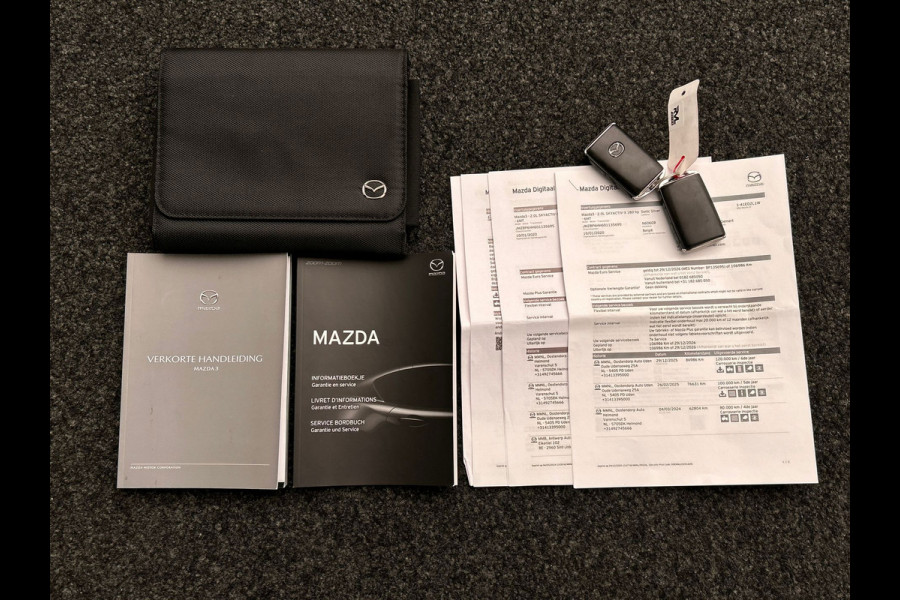 Mazda 3 2.0 e-SkyActiv-X M Hybrid 180 Luxury | Head-up | Stoelverwarming | 360 Camera |Bose | Memory | Adaptieve Cruise/Control |