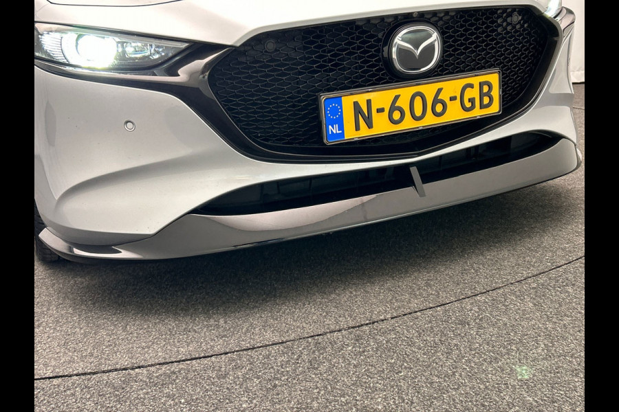 Mazda 3 2.0 e-SkyActiv-X M Hybrid 180 Luxury | Head-up | Stoelverwarming | 360 Camera |Bose | Memory | Adaptieve Cruise/Control |