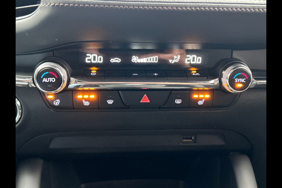 Mazda 3 2.0 e-SkyActiv-X M Hybrid 180 Luxury | Head-up | Stoelverwarming | 360 Camera |Bose | Memory | Adaptieve Cruise/Control |