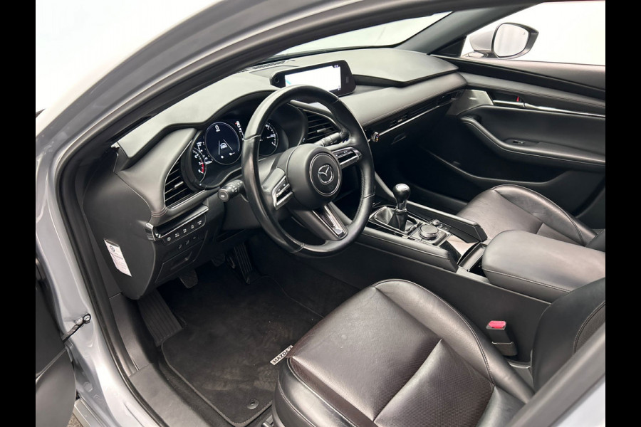 Mazda 3 2.0 e-SkyActiv-X M Hybrid 180 Luxury | Head-up | Stoelverwarming | 360 Camera |Bose | Memory | Adaptieve Cruise/Control |
