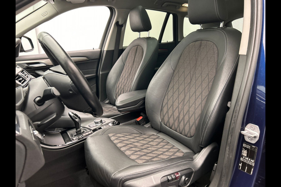 BMW X1 SDrive18i High Executive | Panoramadak | Navigatie | Cruise/Control | Climate/Control | Camera | Memory |Stoelverwarming |