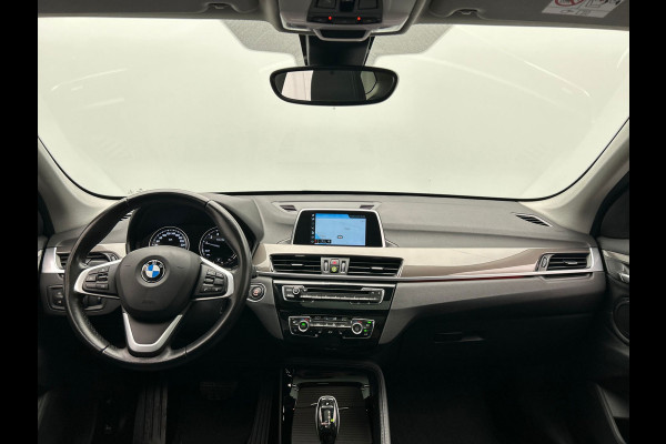 BMW X1 SDrive18i High Executive | Panoramadak | Navigatie | Cruise/Control | Climate/Control | Camera | Memory |Stoelverwarming |