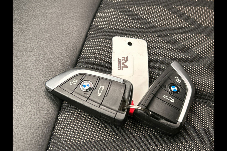 BMW X1 SDrive18i High Executive | Panoramadak | Navigatie | Cruise/Control | Climate/Control | Camera | Memory |Stoelverwarming |