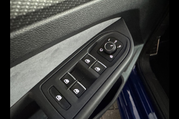 Volkswagen Golf 2.0 TSI R 4Motion Performance Pano|H/K|HuD