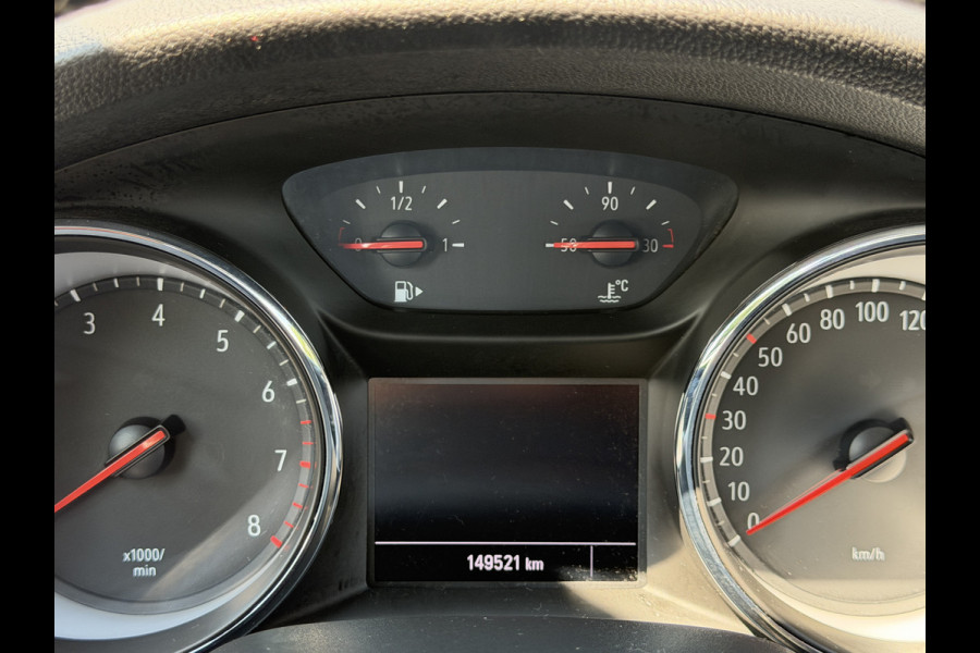 Opel Astra Sports Tourer BWJ 2020 | 1.2T 111PK EXECUTIVE TREKHAAK | CLIMA | NAVI | CARPLAY | SPORTSTOELEN | PDC 2X | CAMERA A |