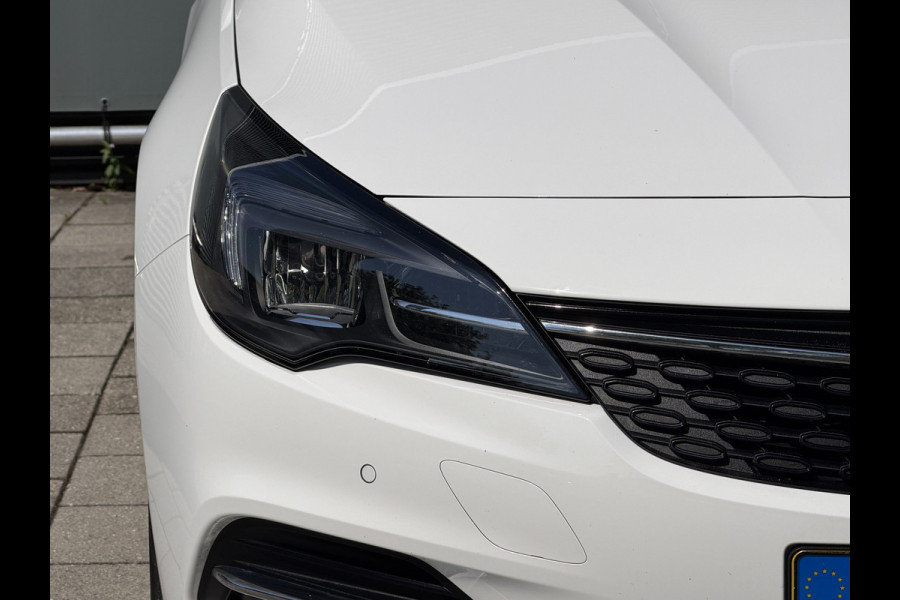 Opel Astra Sports Tourer BWJ 2020 | 1.2T 111PK EXECUTIVE TREKHAAK | CLIMA | NAVI | CARPLAY | SPORTSTOELEN | PDC 2X | CAMERA A |