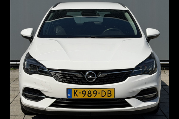 Opel Astra Sports Tourer BWJ 2020 | 1.2T 111PK EXECUTIVE TREKHAAK | CLIMA | NAVI | CARPLAY | SPORTSTOELEN | PDC 2X | CAMERA A |
