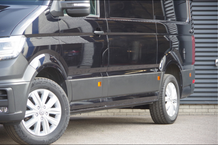 Volkswagen Crafter 35 2.0 TDI L3H3(L2H2) 3-ZITS, 177PK AUT. LED, ADAPT. CRUISE, STOELVERWARMING, STUURVERWARMING, VOORRUIT VERWARMING, STANDKACHEL,