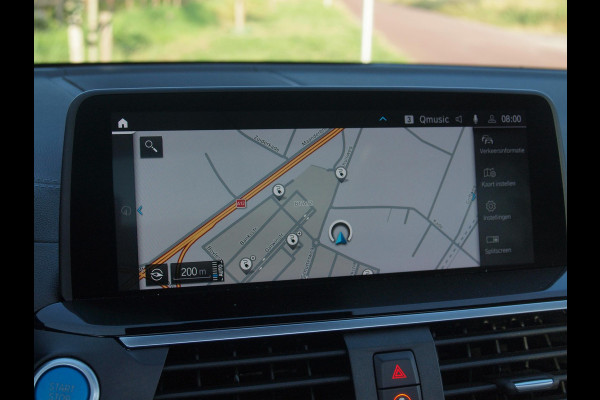 BMW iX3 High Executive 80 kWh | Panoramadak | Head-Up Display | Harman Kardon | Sfeerverlichting | ACC | Apple Carplay |