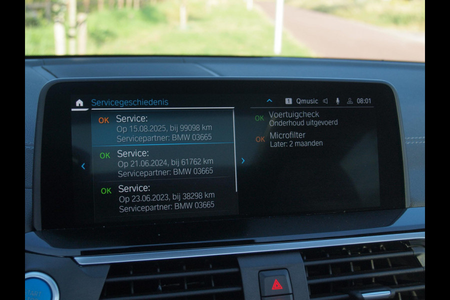 BMW iX3 High Executive 80 kWh | Panoramadak | Head-Up Display | Harman Kardon | Sfeerverlichting | ACC | Apple Carplay |