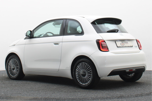 Fiat 500E Icon 42 kWh Virtual Cockpit, Cruise, Apple Carplay, Lane Assist, Climate, DAB, LED, 16''