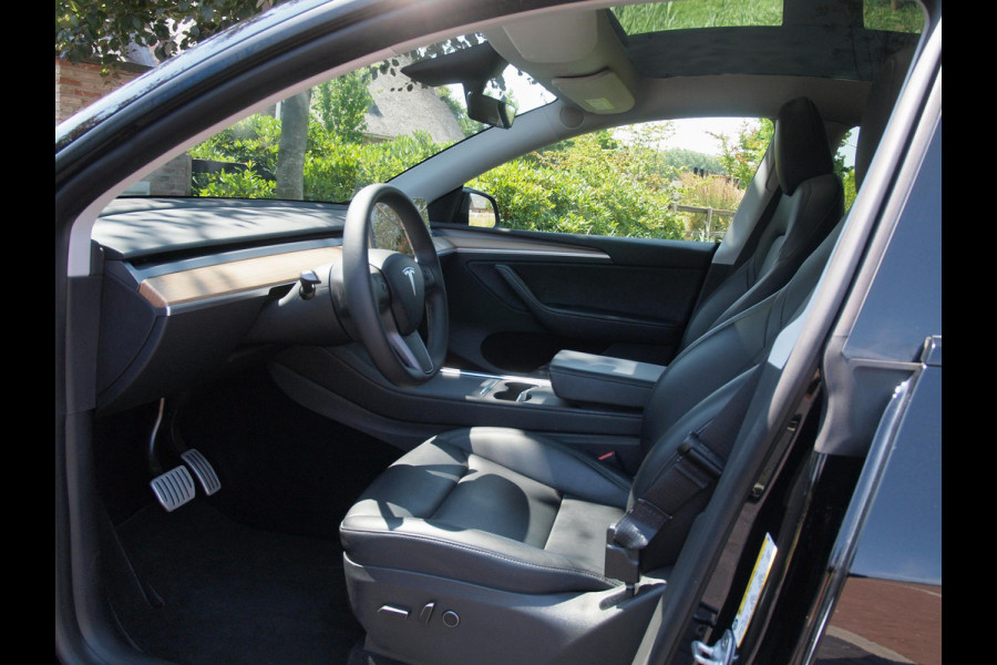 Tesla Model Y Performance AWD 75 kWh 450PK | Panoramadak | Camera | Trekhaak | Full Self Driving Computer 3 |