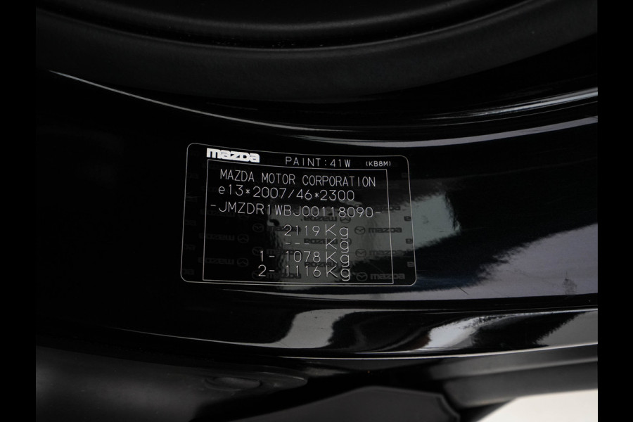 Mazda MX-30 e-SkyActiv 145 Luxury 36 kWh {SoH-92%} (INCL-BTW) *HEATPUMP | PANO | LEATHER-MAZTEX | BOSE-AUDIO | HEAD-UP | ADAPTIVE-CRUISE | BLINDSPOT | FULL-LED | KEYLESS | TOPVIEW | DAB+ | NAVI-FULLMAP | DIGI-COCKPIT | HEATED-SEATS | 18"ALU*
