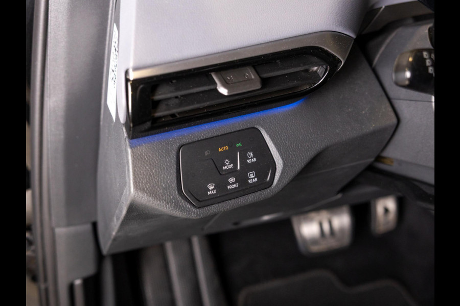 Volkswagen ID.4 Pro 77 kWh SOH 92% / 174pk / Achteruitrij camera / Stoelverwarming /