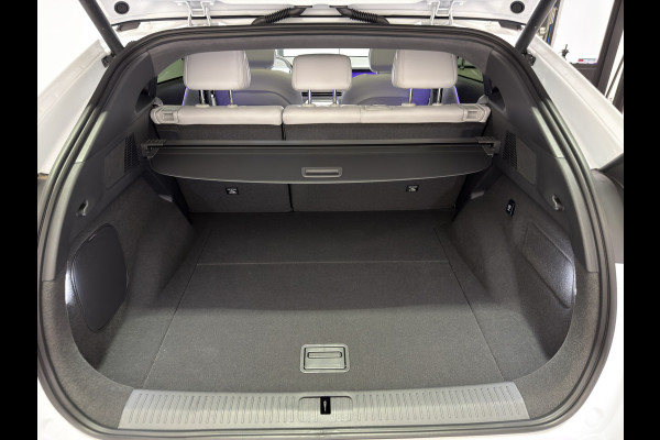 XPeng G6 RWD Long Range | Luxe Wit Interieur