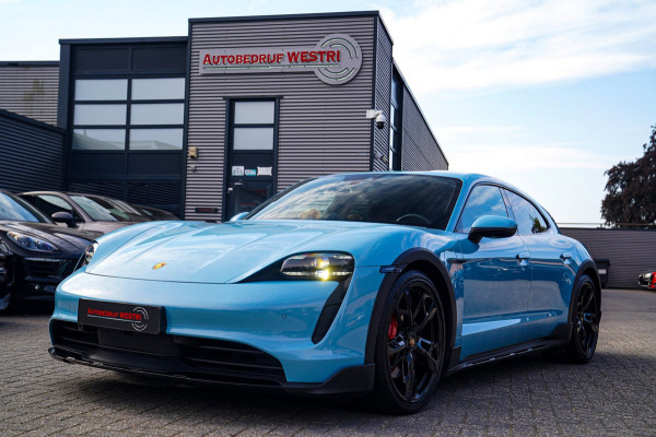 Porsche Taycan Cross Turismo 4S 93 kWh | 4 Wiel besturing | Bose | Camera | Ijsblauw Metallic | 490PK