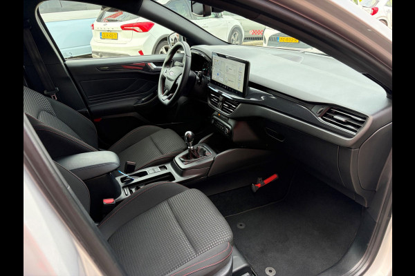 Ford FOCUS Wagon 1.0 EcoBoost Hybrid ST Line