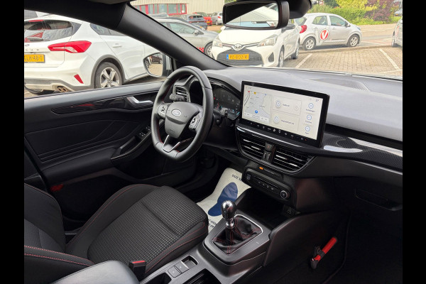 Ford FOCUS Wagon 1.0 EcoBoost Hybrid ST Line