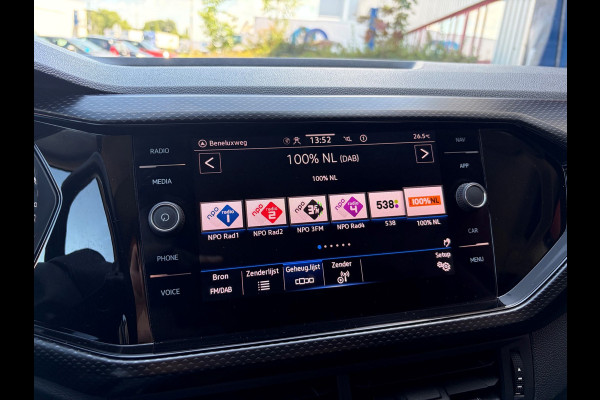 Volkswagen T-Cross 1.0 TSI Life Business / carplay