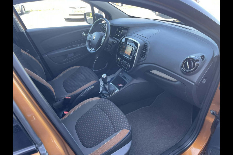 Renault Captur 0.9 TCe Intens / camera / trekhaak