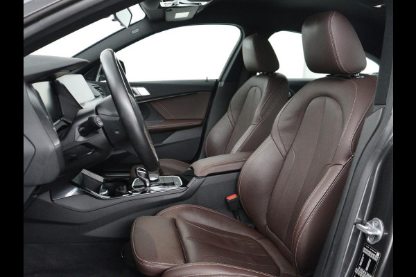 BMW 2 Serie Gran Coupé 218i High Executive Edition M-sport | Leder | Full LED | Stoelverwarming | Camera | Park assist | Carplay | Sfeerverlichting | Climate control | Cruise control |