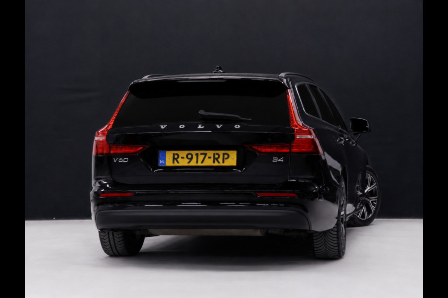 Volvo V60 2.0 B4 Core [APPLE CARPLAY, TREKHAAK, ADAPTIVE CRUISE, ELEKTRISCHE STOELEN, ANDROID, DRAADLOOS OPLADEN, ELEKTRISCHE ACHTERKLEP, LED, BLUETOOTH, NAVIAGTIE, NIEUWSTAAT]
