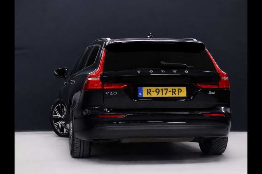 Volvo V60 2.0 B4 Core [APPLE CARPLAY, TREKHAAK, ADAPTIVE CRUISE, ELEKTRISCHE STOELEN, ANDROID, DRAADLOOS OPLADEN, ELEKTRISCHE ACHTERKLEP, LED, BLUETOOTH, NAVIAGTIE, NIEUWSTAAT]