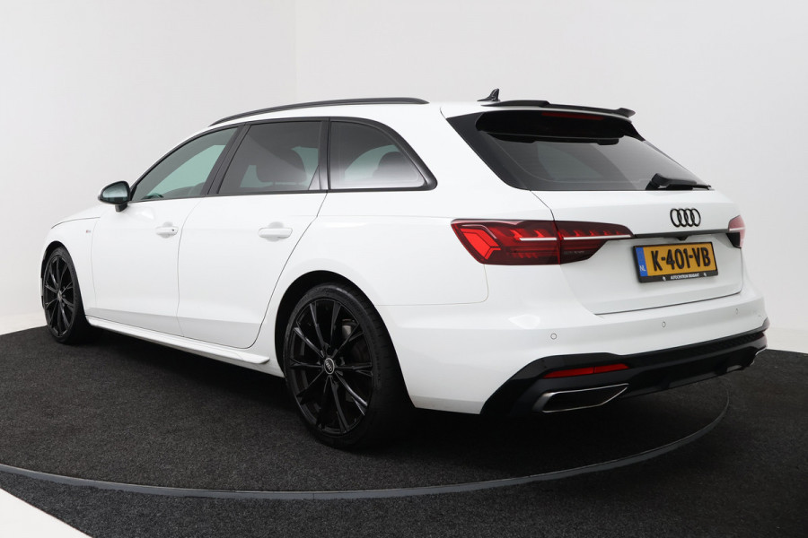 Audi A4 Avant 35 TFSI S edition (ACHTERUITRIJCAMERA, CRUISE CONTROL, DIGITALE COCKPIT, PARKEERSENSOREN)