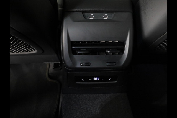 Audi A5 Avant RS 5 e-hybrid quattro | Panoramadak | Keramische remmen | Carbon pakket | RS Design pakket | Head Up display |